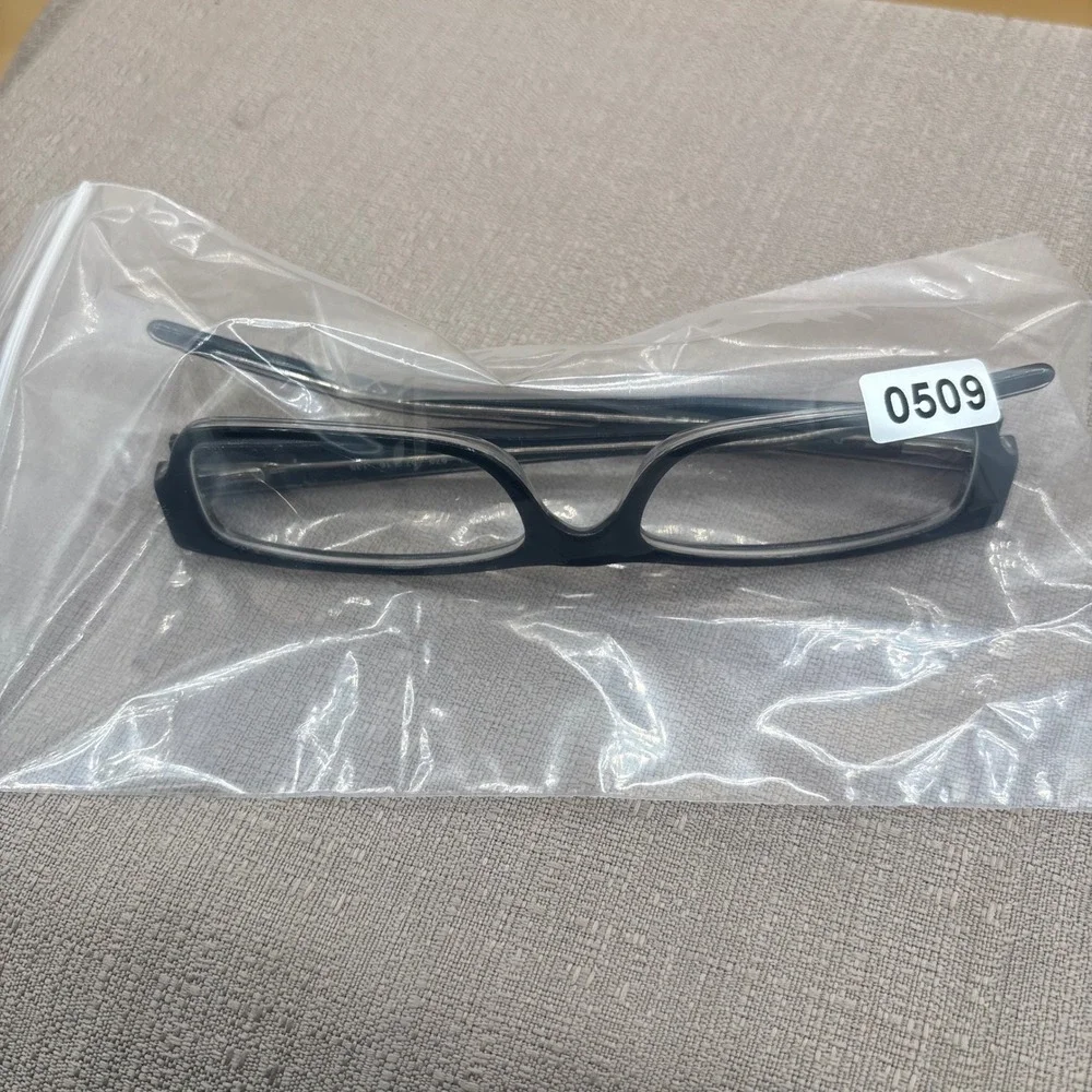 D&G Dolce and Gabbana Eyeglass Frames 52-16-135 Black 1121 Excellent Geek-Chic